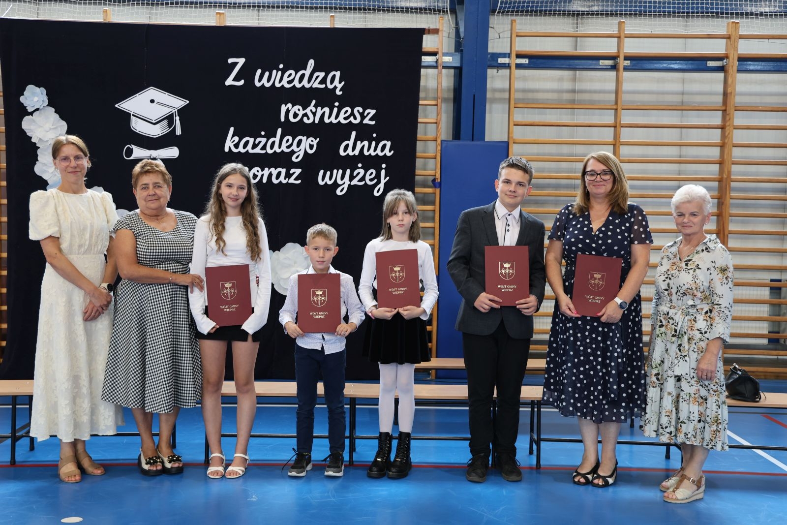 Stypendia Wójta Gminy Wieprz wręczone za szczególne osiągnięcia